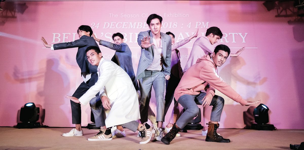 ‘เบลล่า’ซึ้ง!แฟนคลับให้รักล้นฮอลล์