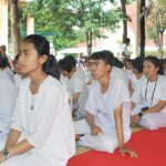 ปฏิบัติธรรมวันมาฆบูชาไหว้พระบรมธาตุนาดูน