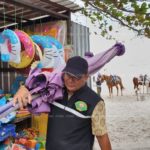 ชายหาด หัวหิน ขนของหนี พายุปาบึก หวั่นโดนถล่ม ห้ามลงทะเลเด็ดขาด!