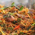 สาวผุดไอเดีย "ข้าวแกงใบสั่ง" ใครโดน ใบสั่ง เสียค่าปรับแล้ว มาแลกข้าวกินฟรี