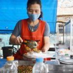กะเพราซาวบาท! สาวปลื้มใจเปิดร้านขายข้าวกล่องละ20 ช่วยกินอิ่มประหยัด(คลิป)