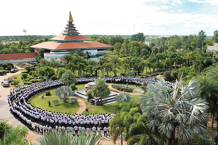 ทานบารมี‘หลวงพ่อคูณ’ เมตตาอุปถัมภ์การศึกษา