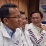 สมศักดิ์ โวยถูกดิสเครดิตคลิปที่สารคาม ชี้ชาวบ้านไม่ได้ลุกหนี แค่ไปหลบใต้ร่มไม้