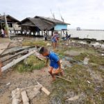 นครศรีฯอ่วม พิษปาบึก ซัดบ้านพัง ขาดแคลนอาหาร-ไฟฟ้าถูกตัด (คลิป-ภาพชุด)