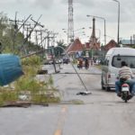 นครศรีฯอ่วม พิษปาบึก ซัดบ้านพัง ขาดแคลนอาหาร-ไฟฟ้าถูกตัด (คลิป-ภาพชุด)