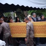 ประมวลภาพคนบันเทิง ร่วมอาลัย พ่อสะอาด ดาราอาวุโสสิ้นใจสงบ