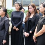 ประมวลภาพคนบันเทิง ร่วมอาลัย พ่อสะอาด ดาราอาวุโสสิ้นใจสงบ