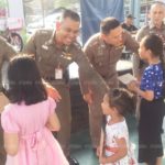 ตร.บางเขนจัดใหญ่! จับมือภาคเอกชนจัดงานวันเด็ก นพดล ธรรมวัฒนะ ร่วมมอบทุน