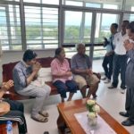 “ทวี” รุดเยี่ยมพระสงฆ์ 2 รูป ที่ได้รับบาดเจ็บ จากเหตุคนร้ายยิงถล่มวัดในนราธิวาส