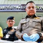 รวบเจ้าหน้าที่การทางพิเศษ หารายได้เสริม รับจ้างขนยาบ้า 240,000 เม็ด