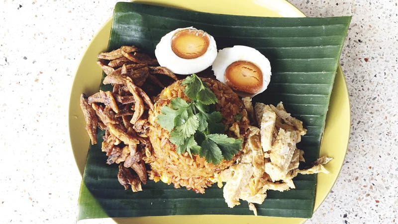 ข้าวผัดน้ำพริกเผา จานเด็ด 77 จังหวัด