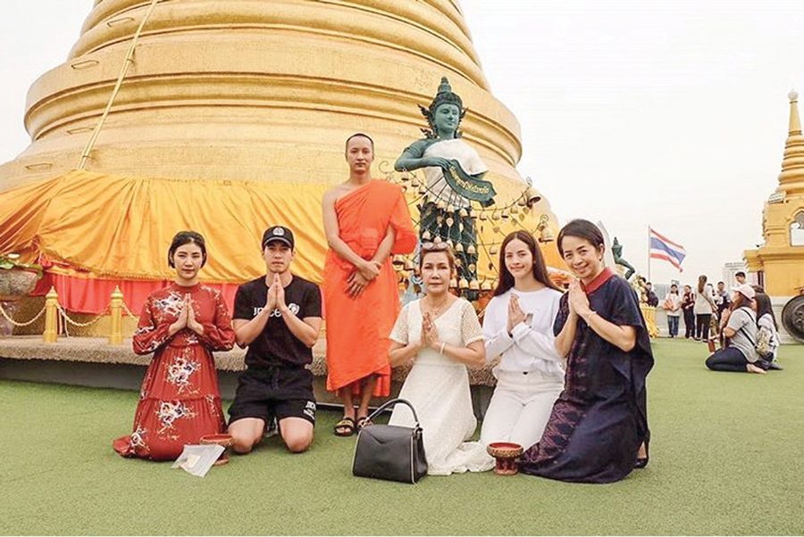 ‘โตโน่’เขินตอบสื่อเรื่อง‘ณิชา’