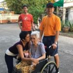 ภาพประทับใจ ป๊อป อารียา ขอบคุณ น้ำผึ้ง ทำให้คุณแม่ป่วย มีความสุข