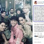 พลอย เฌอมาลย์ ช็อกเที่ยว-หัวเราะกัน เปิดภาพคืนสุดท้าย ดาราทั้งค่ายอาลัยเซนติเมตร-โจ้