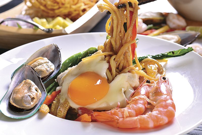 บลัดดี้ แมรี่/มา 2 จ่าย 1/คุณหนูกินฟรี/มอบความอร่อยรับวันเด็ก/ค่ำคืนแห่งเส้นทางสายไหม