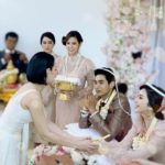 มาทั้งช่องเพื่อนเจ้าสาวสุดมันส์ นางเอกดัง วิวาห์ชื่นมื่น แห่ยินดี ยุ้ย-ธัญญ์ ซึ้งน้ำตาคลอ(คลิป)