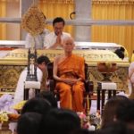 เผยภาพบรรจุ สรีรสังขาร หลวงพ่อคูณ ลงโลงไม้จันหอมลงรักปิดทอง
