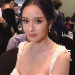 ประกาศตามหา เจ้าของดอกไม้เงินช่อยักษ์ เบนซ์ ปุณยาพร เจอเซอร์ไพรส์กลางงาน