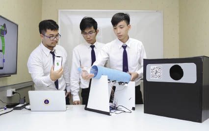 นศ.มหิดลสร้างแอพฯ ตู้รับซื้อขยะแลกแต้ม