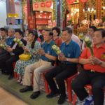 มูลนิธิป่อเต็กตึ๊ง ประกอบพิธีเวียนธูป เนื่องในเทศกาลตรุษจีน