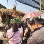 ตะลึง! ปู่พญานาค สิงร่างสาวกลางพิธีบวงสรวง ชาวบ้าน เผยถูกหวยหลายงวดติด
