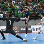 โต๊ะเล็ก พลาดท้ายเกมโดนญี่ปุ่นเจาะตาข่ายพ่ายหวิวเกมอุ่นเกือก