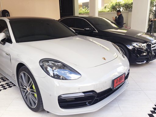 ‘บิ๊กอวบ’นำปฏิบัติการ ลุยกรุงยึดทรัพย์แก๊งยา บ้าน-รถหรูกว่า100 ล้าน