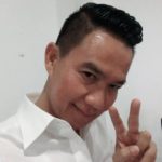 สุดมึน! ถูกห้ามติดป้ายรอบเขต แต่งงทำไมอีกพรรคทำได้