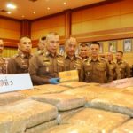 ‘บิ๊กอวบ’ จับยาล็อตมโหฬาร 14 ล้านเม็ด กัญชา 1 ตัน ขนจากชายแดนส่งภาคกลาง