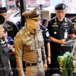 บุกจับตัวพ่อเครือข่ายยานรก "บ้านนาห้าร้อยล้าน" ยึดทรัพย์มหาศาล! โยง "เอกอ้วน"