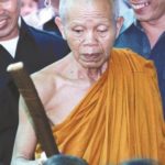 กูให้มึงรวย! หลวงพ่อคูณให้โชค ออกตรงเป๊ะ เซียนหวยเฮลั่น