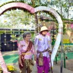 รักเราไม่เก่าเลย! คุณตาวัย76 จูงมือยายวัย78 จดทะเบียนสมรส เผยเคล็ดลับรักยืนยาว