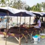 ร้านนวดหัวหินแจงดราม่า! ตั้งเตียงรุกชายหาดถึงทะเลเอาเปรียบนักท่องเที่ยว