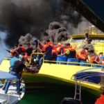 ไหม้วอดกลางทะเล เรือข้ามฟากมาเลเซีย ช่วยระทึกผู้โดยสารครึ่งร้อย