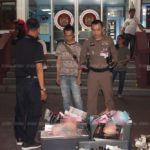 ตร.-ทหาร ลุยจับเซ็กซ์ทอย-ยาปลุกพลัง ขายโจ๋งครึ่มริมถ.สุขุมวิท ได้ของกลางหลายหมื่นชิ้น!