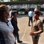 ตำรวจบุก 'พรรคไทยรักษาชาติ' อ้างมาตรวจสอบ ความสงบเรียบร้อย! (คลิป)