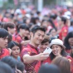 ผู้จัดละครดัง ขอผู้ใหญ่หยุดตัดสินคนรุ่นใหม่ กรี๊ดธนาธร วอนยอมรับความเห็น ทุกคน 1 สิทธิ์เท่ากัน