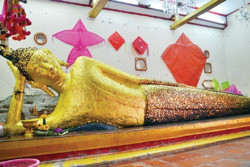 พระนอนวัดศรีมหาโพธิ์ อ.นครชัยศรี จ.นครปฐม