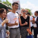 “ธนาธร” บุกบางขุนเทียน รับกำลังใจล้นหลาม ปชช.เผย 'รออนาคตใหม่' มาเปลี่ยนประเทศ