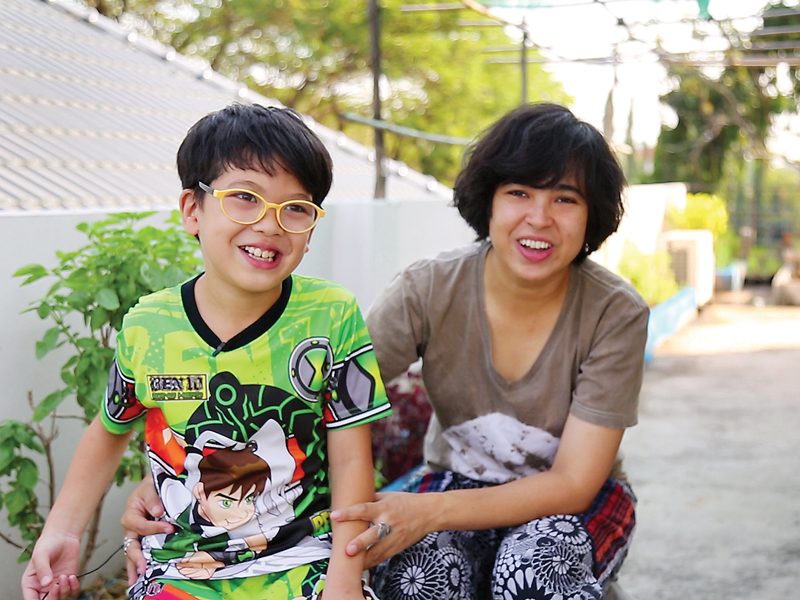 ดาดฟ้าแห่งรัก สวนผักปันยิ้ม