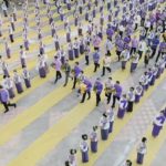 อลังการ นางรำกว่า 2,000 ชีวิต ร่วมรำบูชา พระมงคลมิ่งเมือง (คลิป)