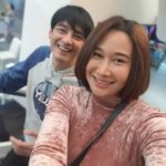 หนุ่ม ศรราม ปลื้มชมเมียสุดยอด ติ๊ก โชว์ควงกระบอง คนดูลุ้นหนักกลัวฟาดโดนท้อง(คลิป)