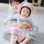เป้ย เขินเลย ถึงกับดุ น้องโปรด ลูกชาย เอ็นดูอ้อนแม่กลางสนามบิน ยังไม่อิ่ม-จะกินนม(คลิป)