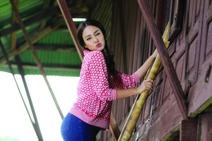 ‘บิ๊กเอ็ม-เปรี้ยว’เคมีเข้า ‘เพลงรักเพลงปืน’ ครบรส