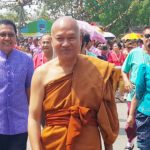 โซเชียลเห็นใจ เจ้าคุณอลงกต เดินหาเงินให้วัดพระบาทน้ำพุ ชาวเน็ตวอนพี่ตูนช่วยเหลือ