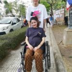มาร์กี้ เดินจะไม่ไหว ใจสู้มาก อุ้มท้องลูกแฝด ใกล้คลอด นั่งวีลแชร์ ไปเลือกตั้ง