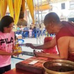 เฮลั่นบ้าน!แม่ค้าแก้บนถวายไข่ไก่ 1 หมื่นฟอง พระเงินพระทอง หลังให้โชคถูกรางวัล