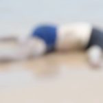 สยองหาดเจ้าหลาว! คลื่นซัดศพนิรนามรอยสักเต็มตัว ลอยเกยชายหาด คาดตาย5วัน