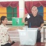 มาแว้ว! โหน่ง ชะช่าช่า ตื่นเต้น-ดีใจคนแห่ ใช้สิทธิ์เลือกตั้ง ลั่นเลือกคนทำจริง!