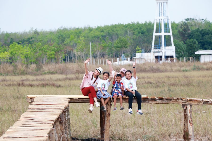 บ้านตะขบ อ.เขาชะเมา
